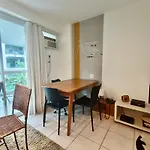 Flat Com Servico Completo E Vista Cristo